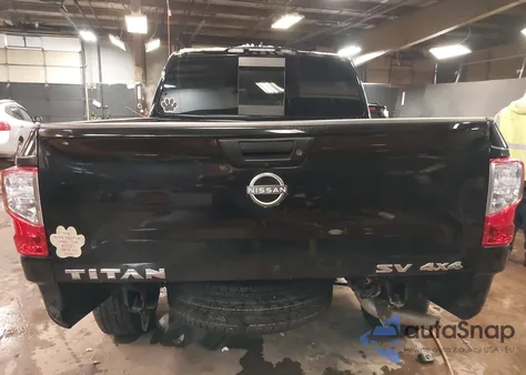 2024 Nissan Titan Sv 4X4 z USA, uszkodzony, nr VIN 1N6AA1EC3RN111245